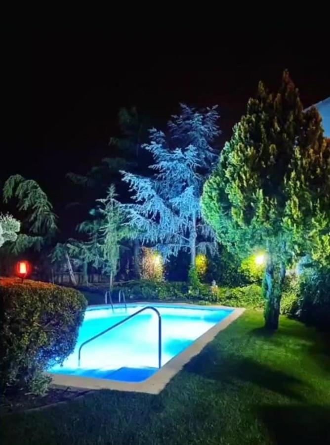 Hostal La Savina Cervera  Eksteriør bilde